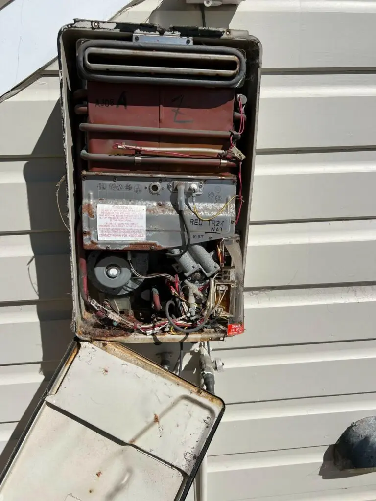 Mergency hot water unit repairs (2)