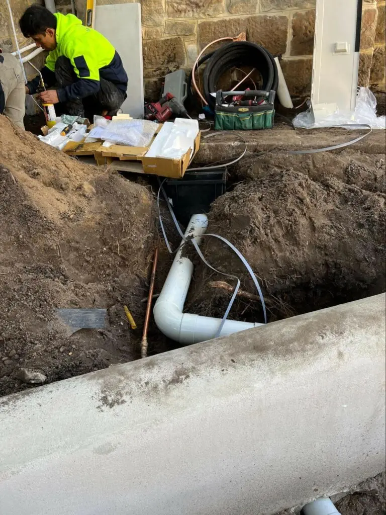 Resolving overflowing gutters (6)