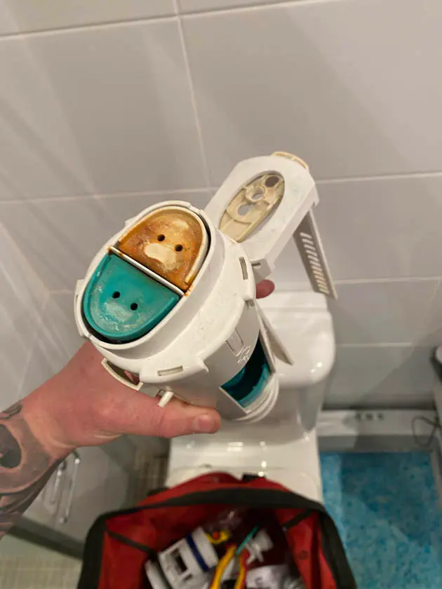 toilet plumber near me